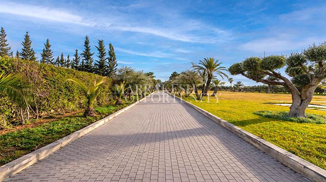 Villa for Sale in Route de l'Ourika