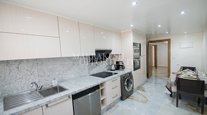Appartement spacieux entièrement meublé à vendre à Guéliz