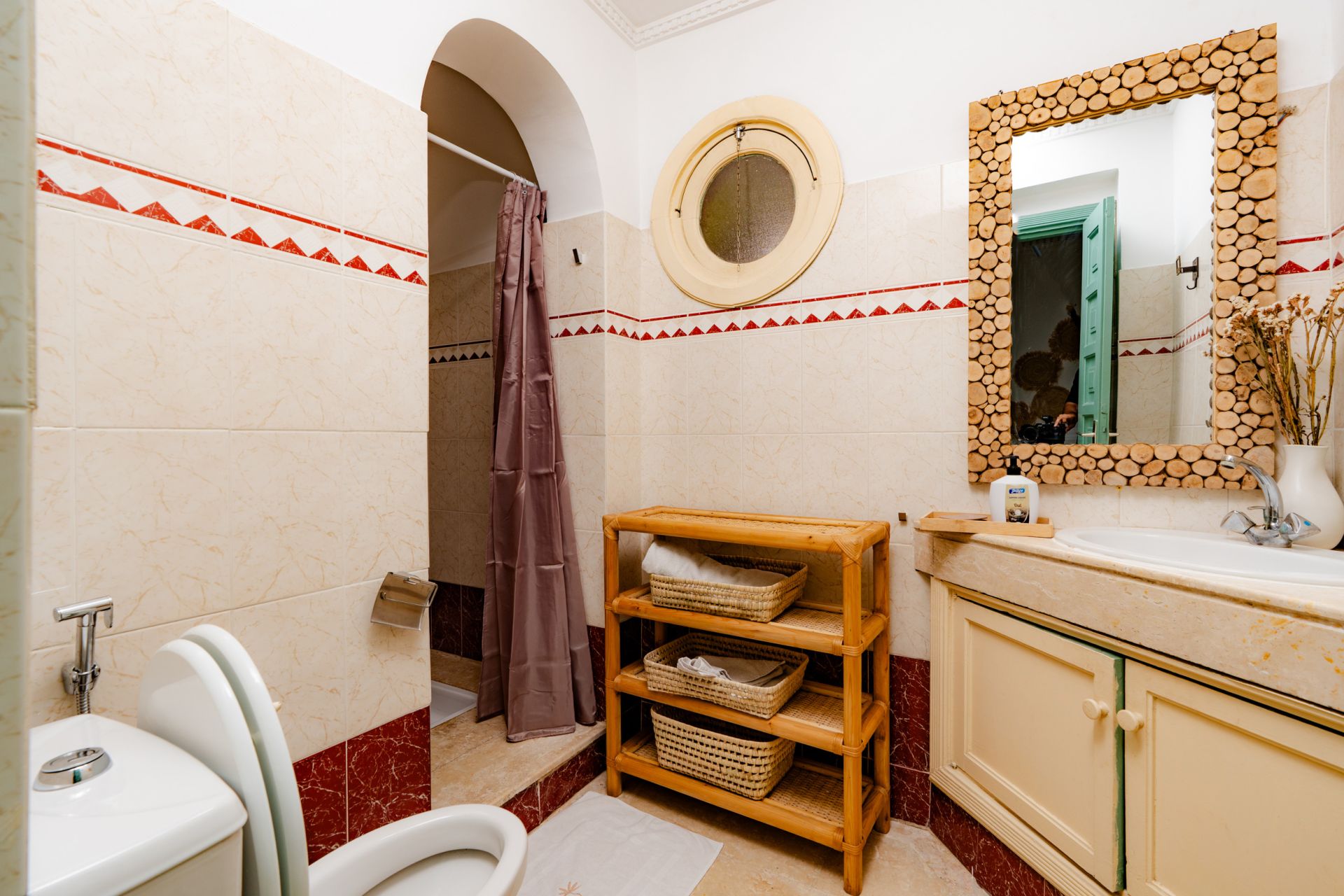 Appartement rez-de-jardin meublé à louer à Hivernage