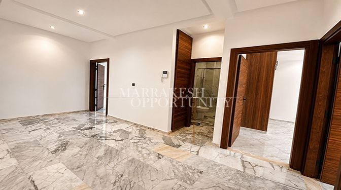 Villa avec piscine à vendre sur la route d’Agadir