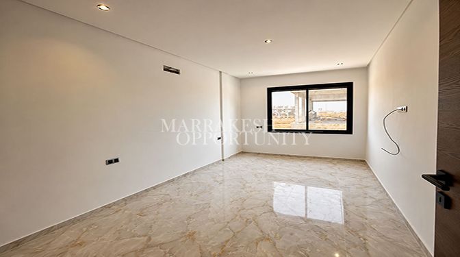Villa avec piscine à vendre sur la route d’Agadir