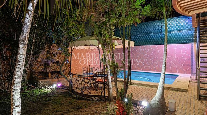 Villa meublée avec piscine et jardin à louer à Targa