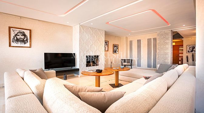 Villa moderne avec piscine en vente à Agdal