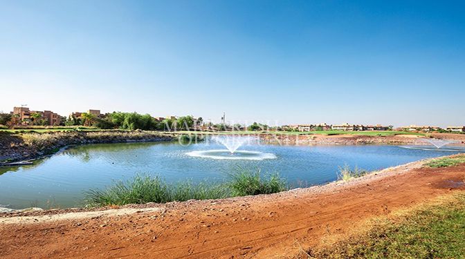 Villa moderne avec piscine en vente à Agdal