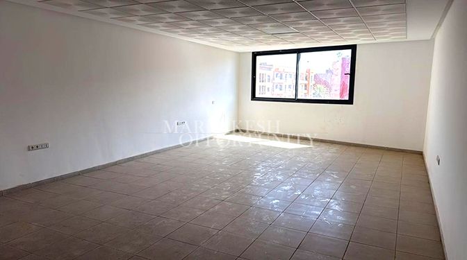 Plateau Bureau à louer à Guéliz – Emplacement stratégique
