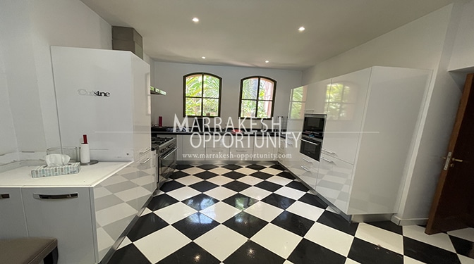 Luxury Villa for Sale in Amelkis