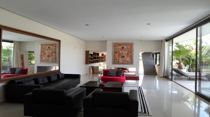 Contemporary Villa for Sale in Amelkis