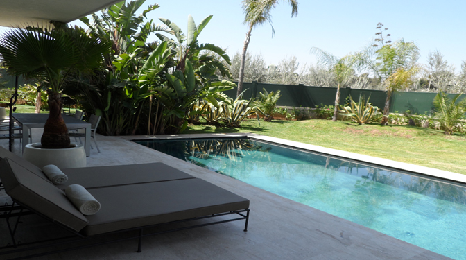 Contemporary Villa for Sale in Amelkis