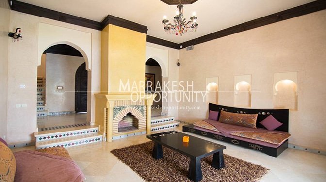 Location villa avec piscine privative sur la route de ourika