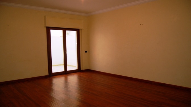 Location longue durée Appartement trois chambres avec piscine Guéliz