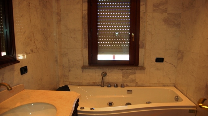 Location longue durée Appartement trois chambres avec piscine Guéliz