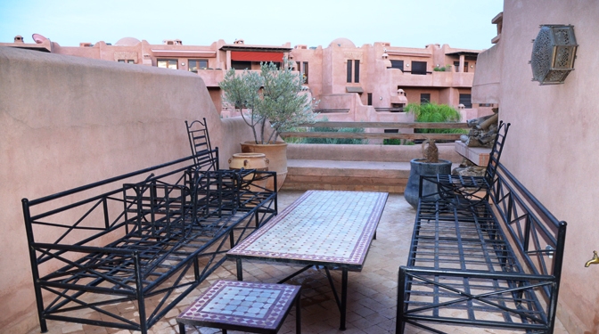 Appartement de standing proche du centre Mazar