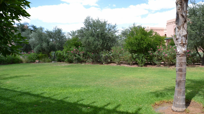 Location appartement  avec terrasse dans une résidence calme sécurisée