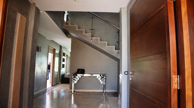 Location villa moderne à prestigia