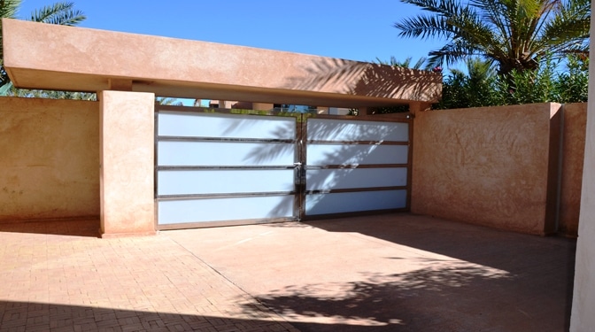 Location villa moderne à prestigia