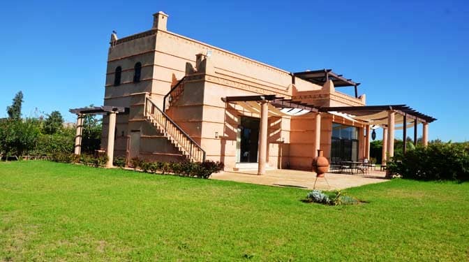 Location longue durée villa sur route de l’ourika avec vue atlas