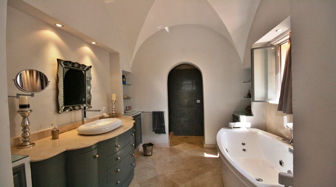 Furnished Villa for Sale in Route de l'Ourika