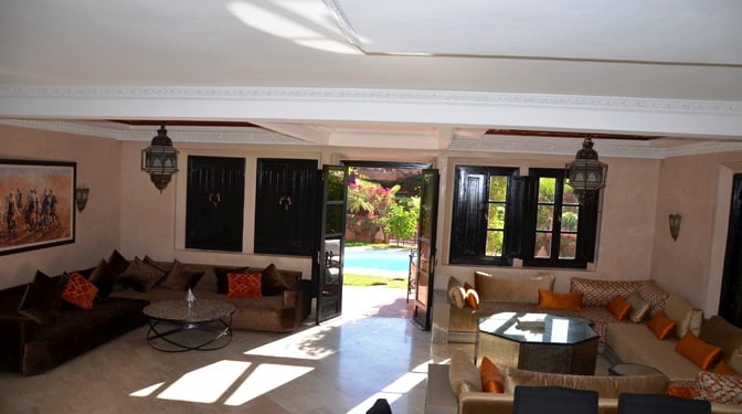 Location longue durée villa avec piscine et vue dégagé à la palmeraie