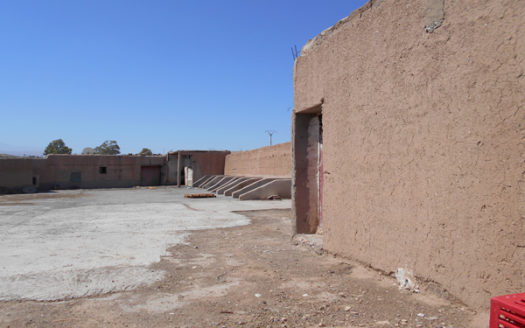 Vente terrain un Hectare titré viabilisé route du barrage