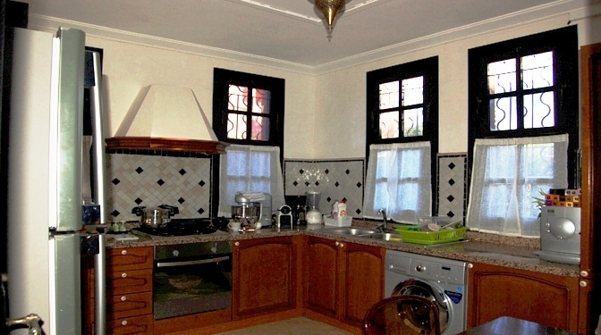 Furnished Villa for Sale with Pool in Palmeraie