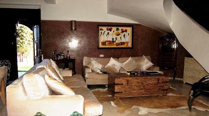 Furnished Villa for Sale with Pool in Palmeraie