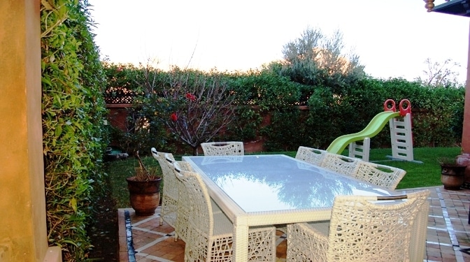 Furnished Villa for Sale with Pool in Palmeraie