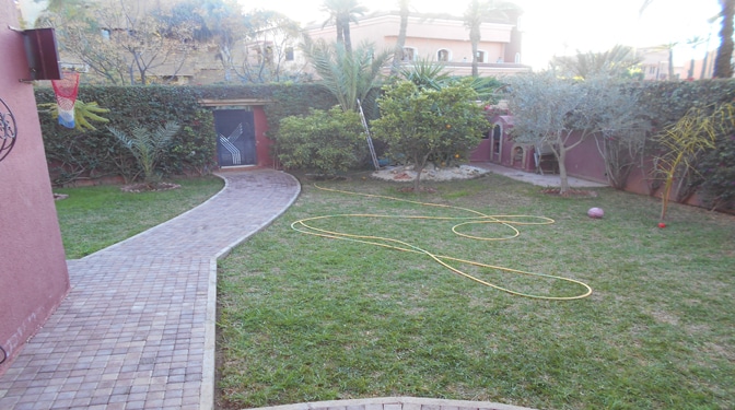 villa privée en vente au quartier résidentiel targa