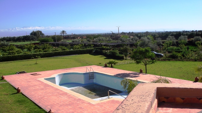 Villa for Sale with Pool in Route Ouarzazate