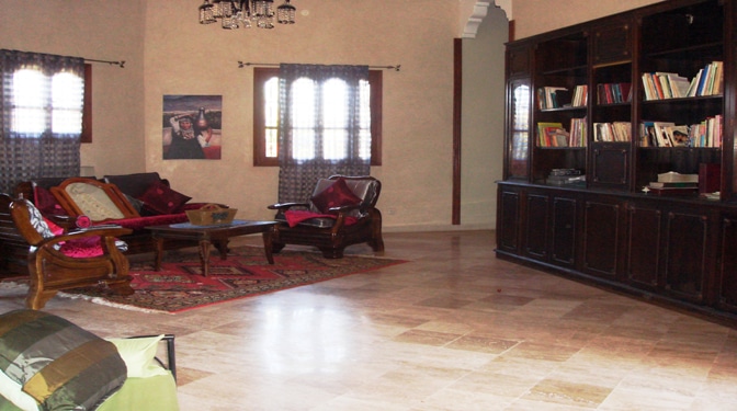 Villa for Sale with Pool in Route Ouarzazate