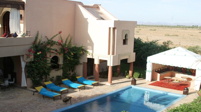Villa for Sale with Pool in Route Ouarzazate - Photo 5
