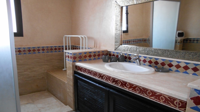 Vente villa authentique sur la route de Fés