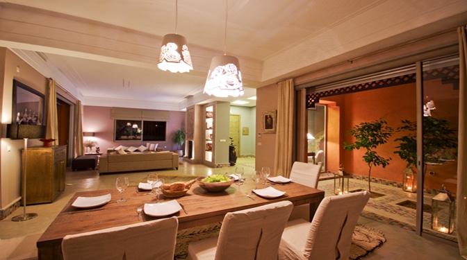 Modern Villa for Sale with Pool in Palmeraie