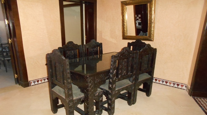 Appartement avec terrasse en Location longue durée - Photo 5