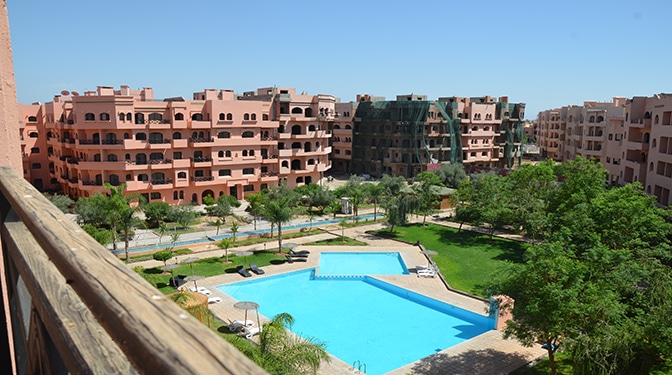 location appartement avec vue piscine