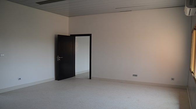 Commercial Space for Long-term Rental in Hivernage