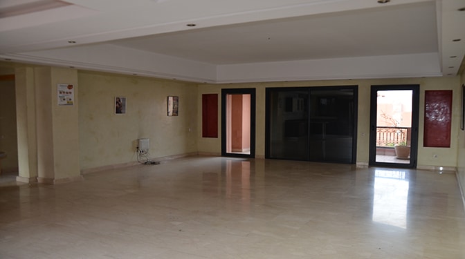 Location Appartement vide avec terrasse