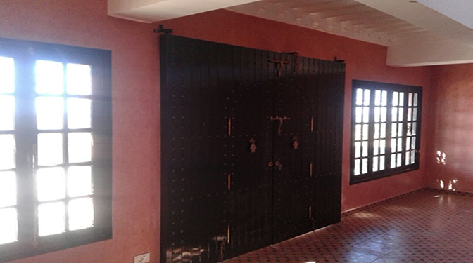 Unfurnished Villa for Sale in Route de l'Ourika