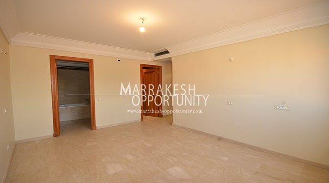 Unfurnished Apartment for Sale in Gueliz