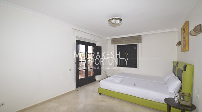 Vente villa dans une résidence calme et sécurisée à Marrakech