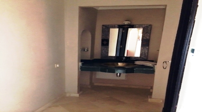 Modern Furnished Apartment for Long-term Rental in Palmeraie