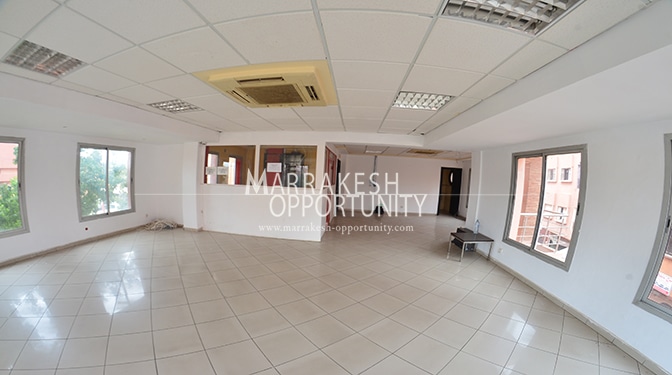 Plateau bureau en location