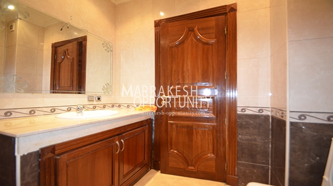 Location Appartement spacieux près du lycée français