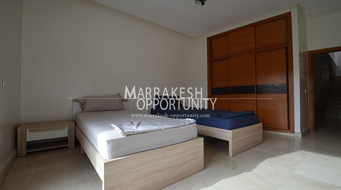 Location villa moderne au quartier résidentiel Targa