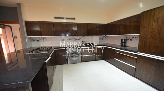 Location villa moderne au quartier résidentiel Targa