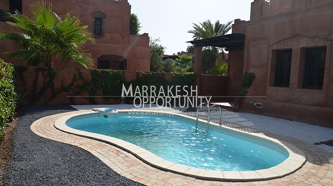 Location villa avec piscine à la palmeraie