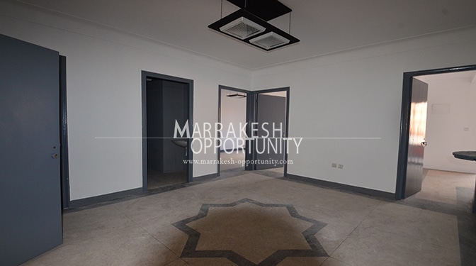 Location grand bureau