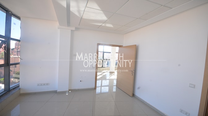 Commercial Space for Long-term Rental in Gueliz