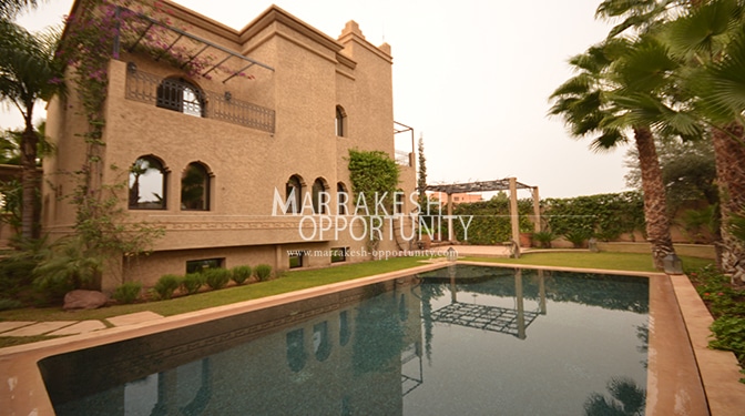 Luxury Unfurnished Villa for Sale in Targa