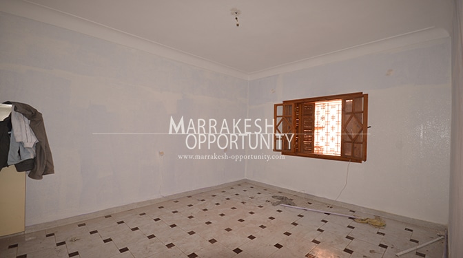 Location étage villa vide