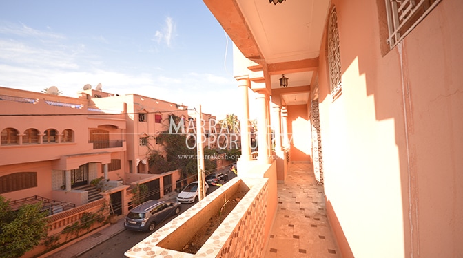 Location étage villa vide